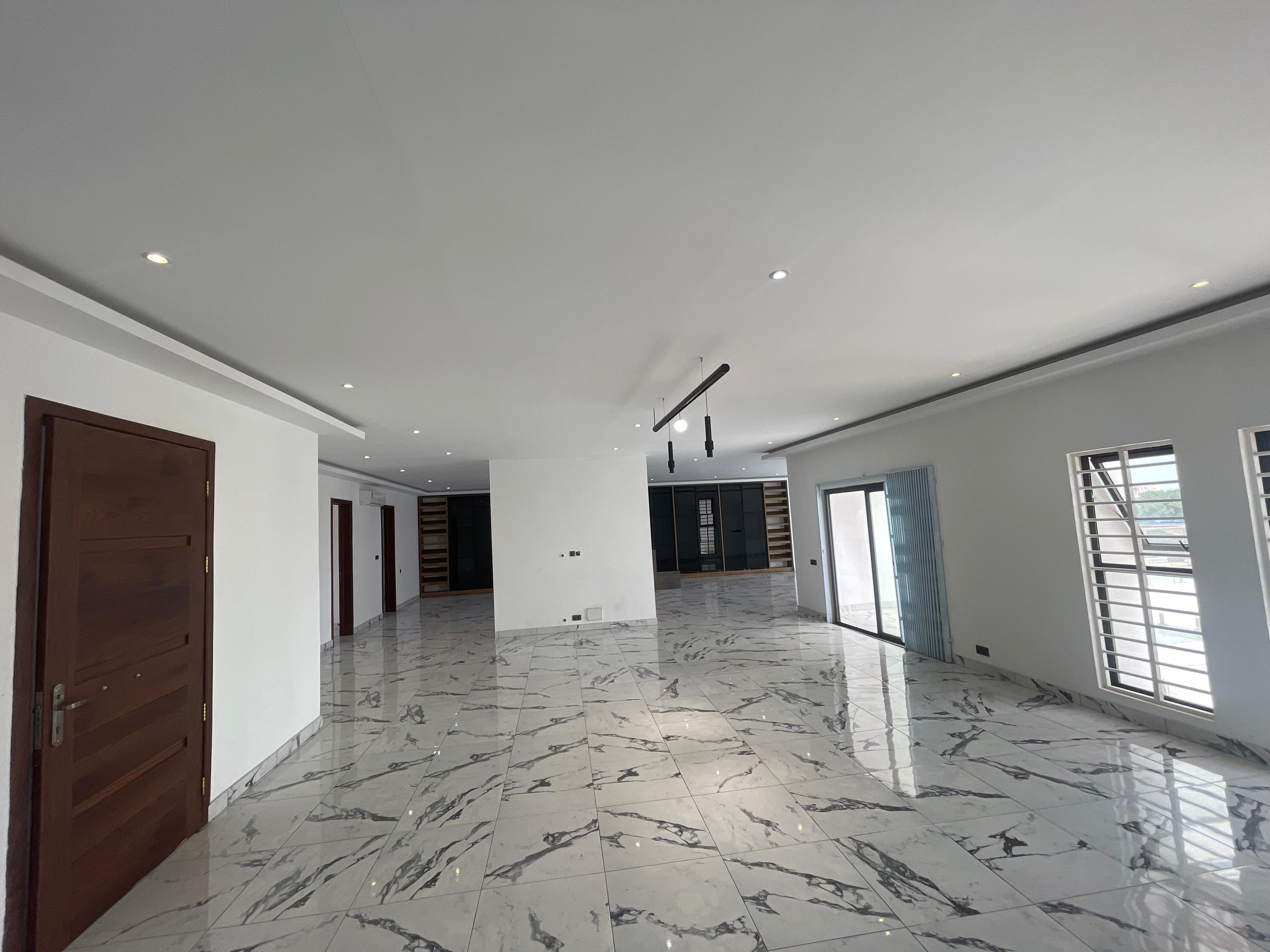 Newly Built 8 Bedrooms Ensuite Storey