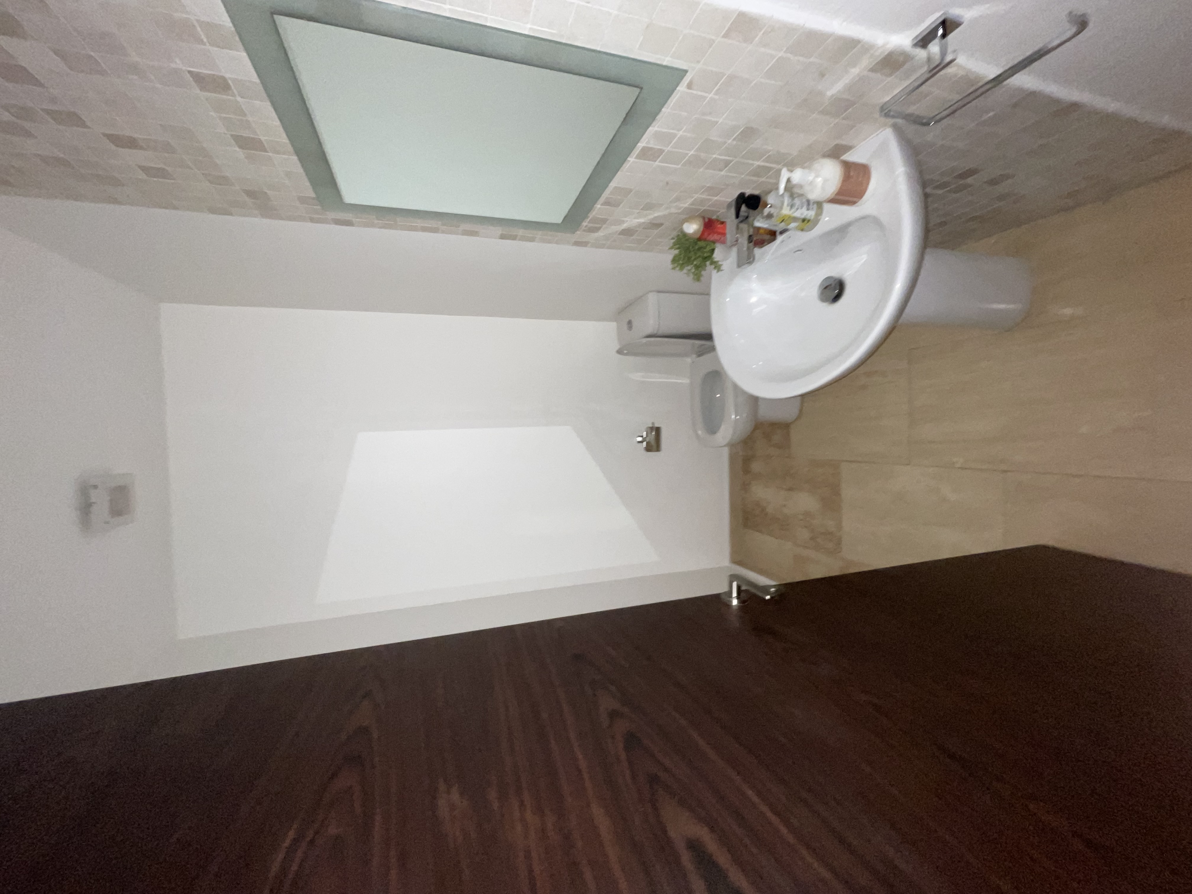 PREMIERE LUXURY 2-bedroom APARTMENT