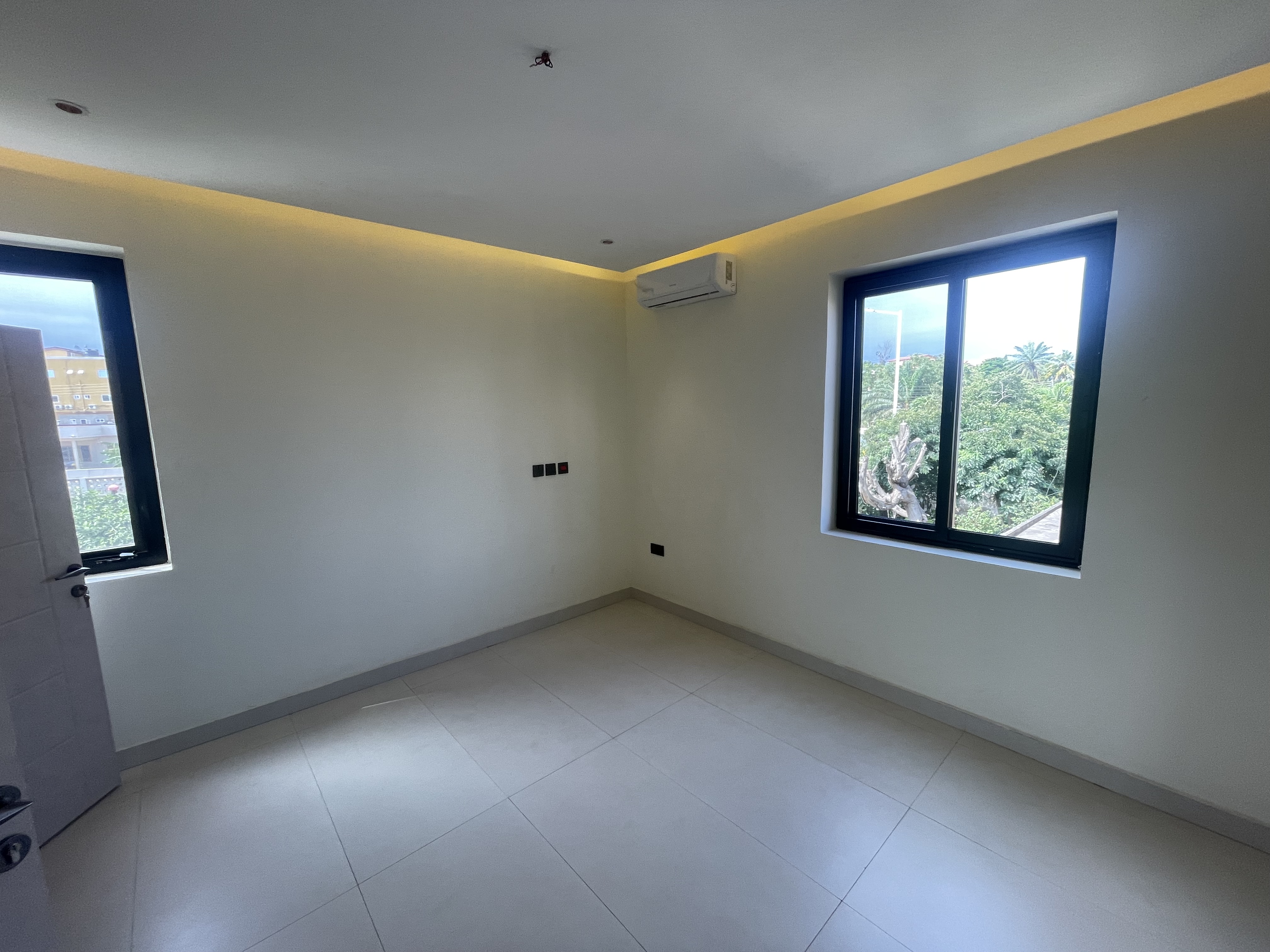 PREMIUM FITTED FOUR BEDROOM WITH BQ AT DZORWULU FOR SALE.