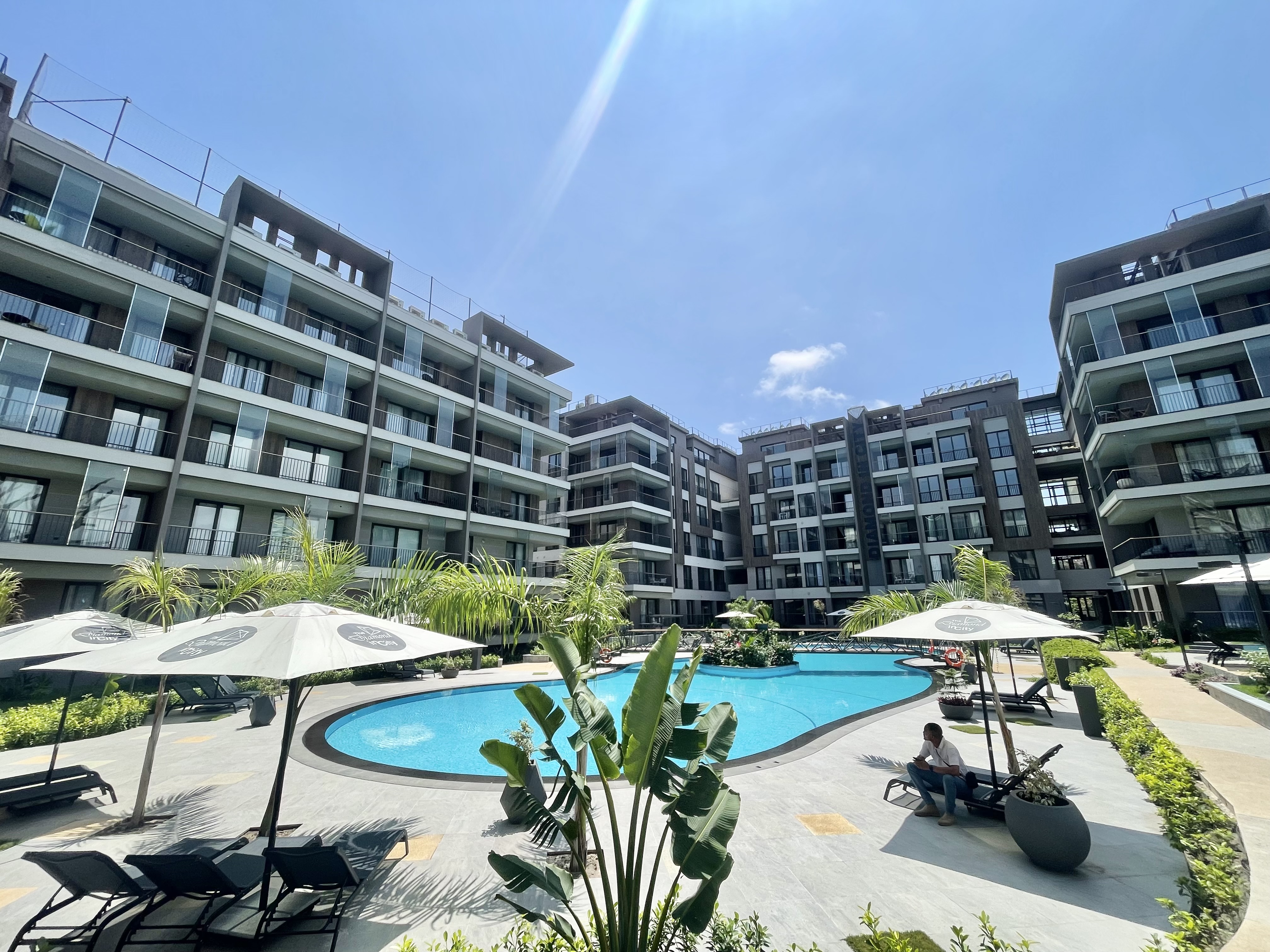PENTHOUSE AT DIAMOND INN