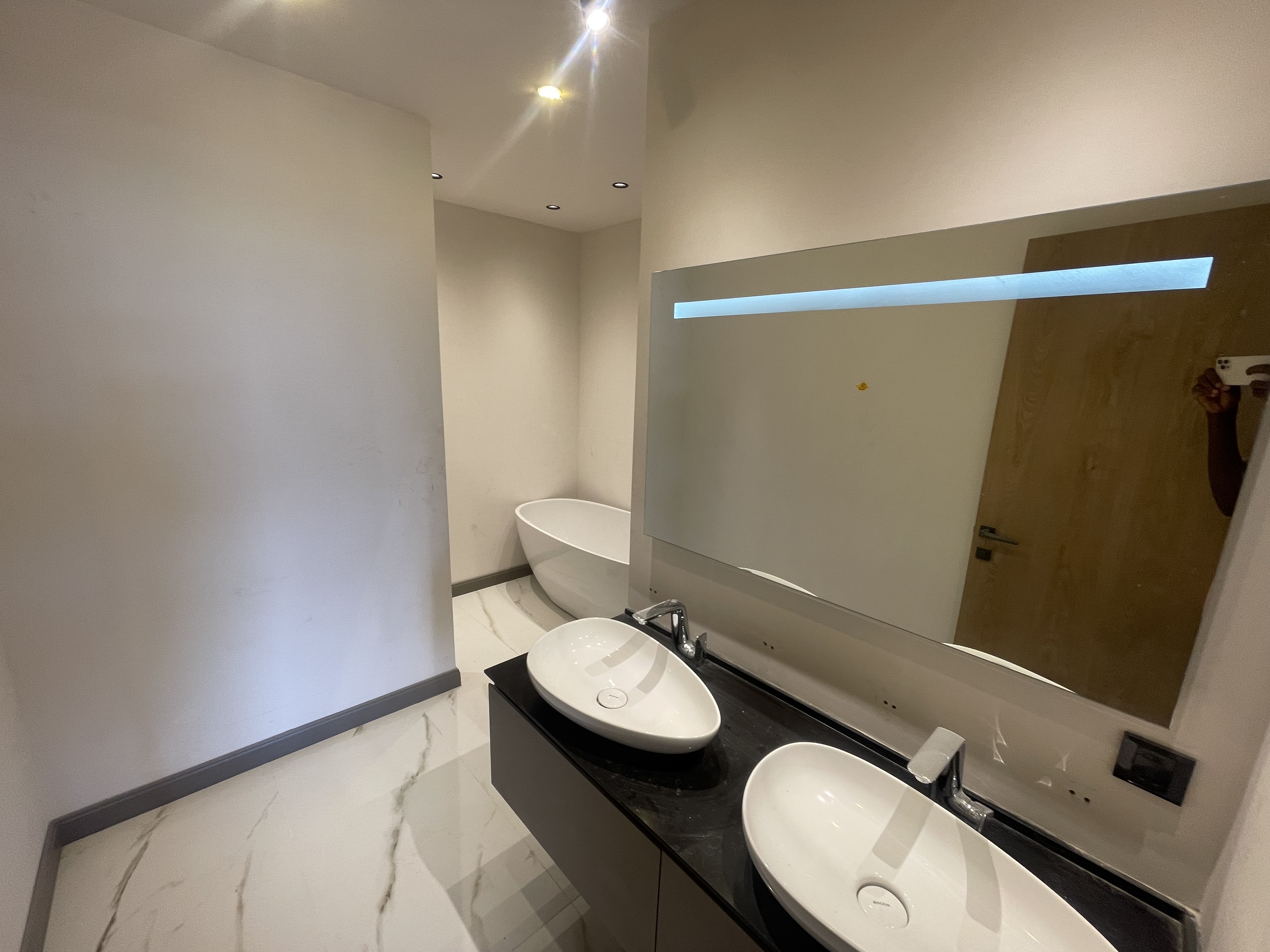 PENTHOUSE AT DIAMOND INN