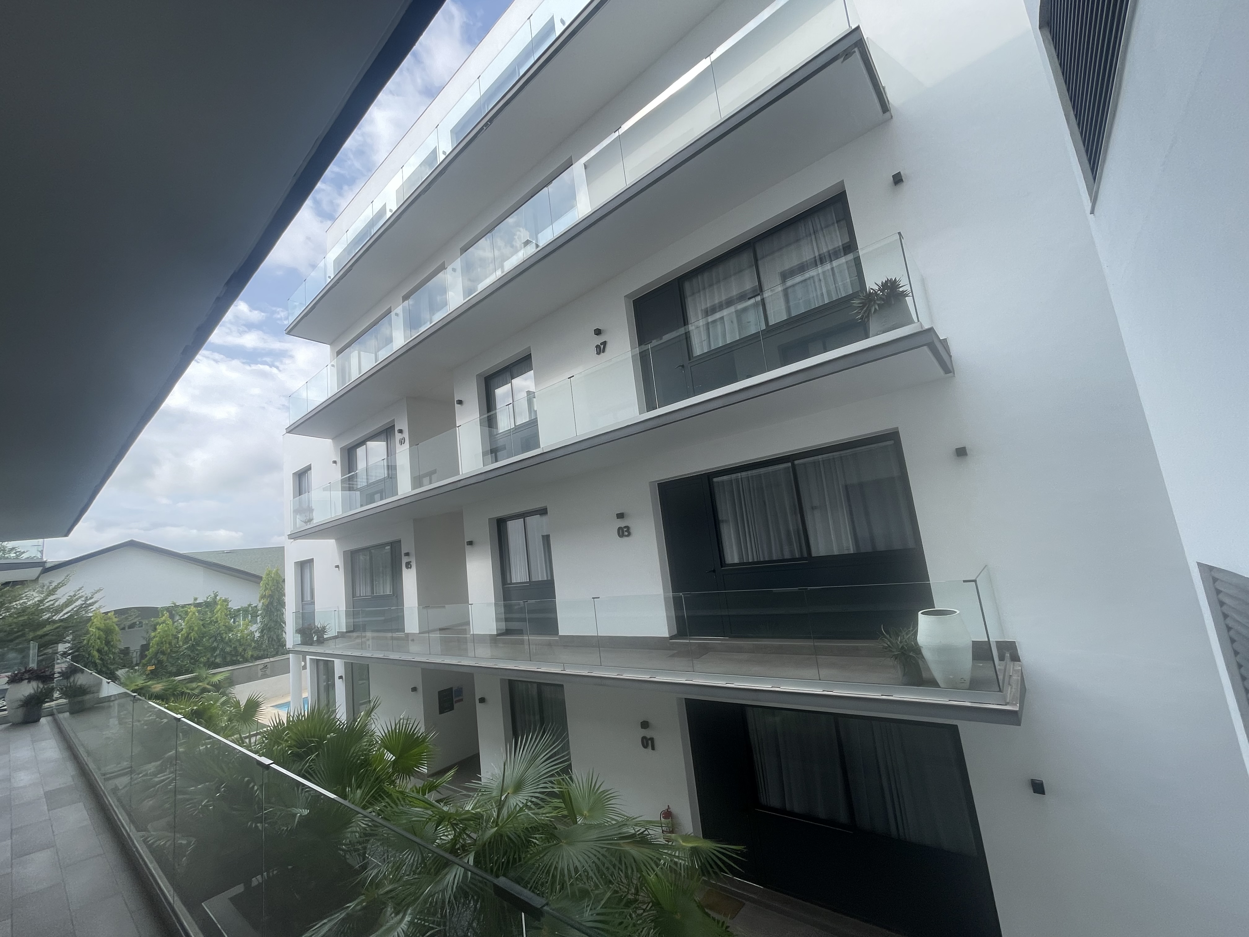 GREYSTONE APARTMENT ( 2 bedrooms)