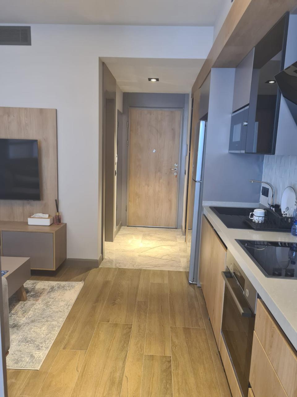 STUDIO BEDROOM AT DIAMOND INN APARTMENT