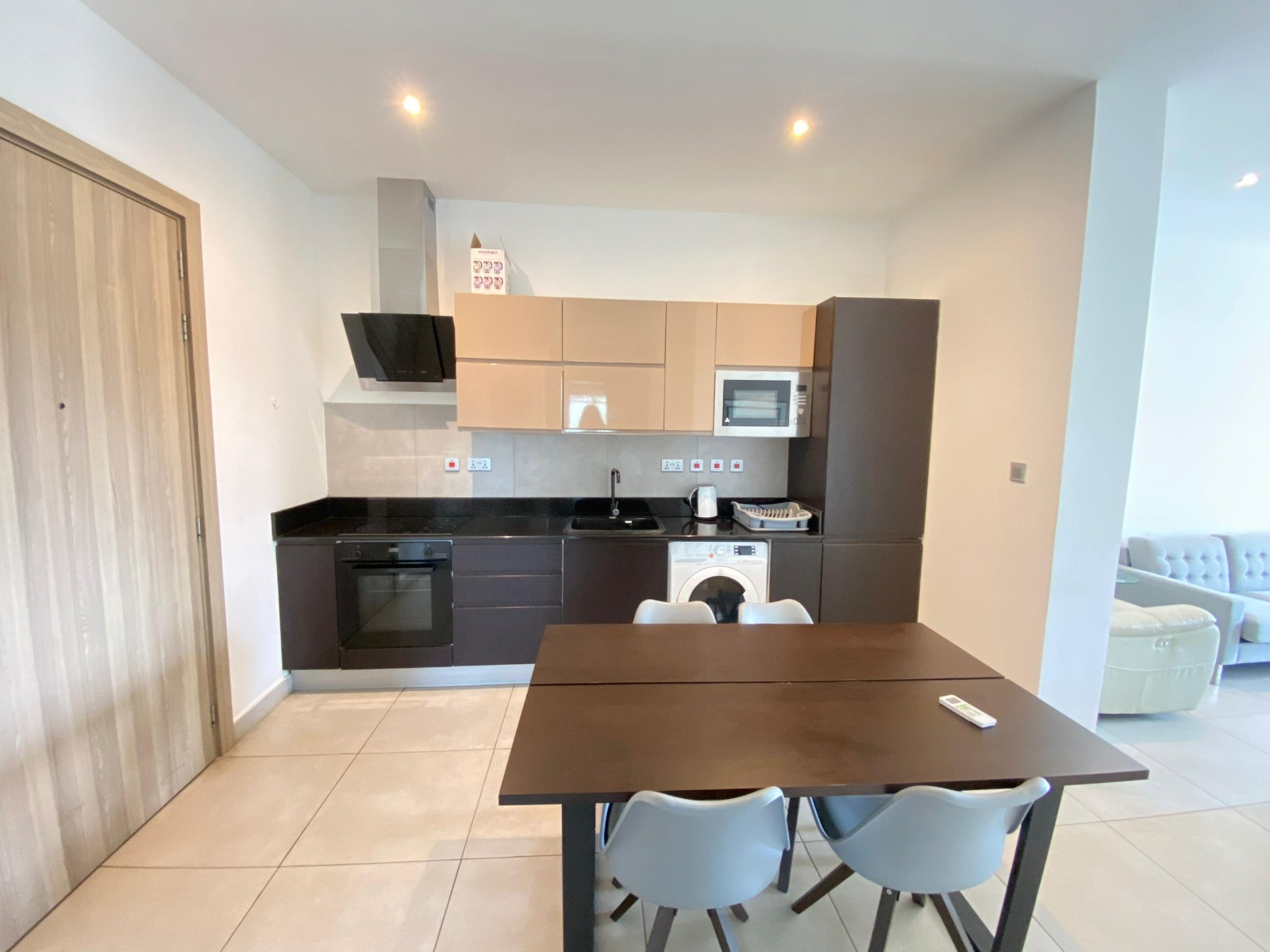 PINE COURT one bedroom APARTMENT