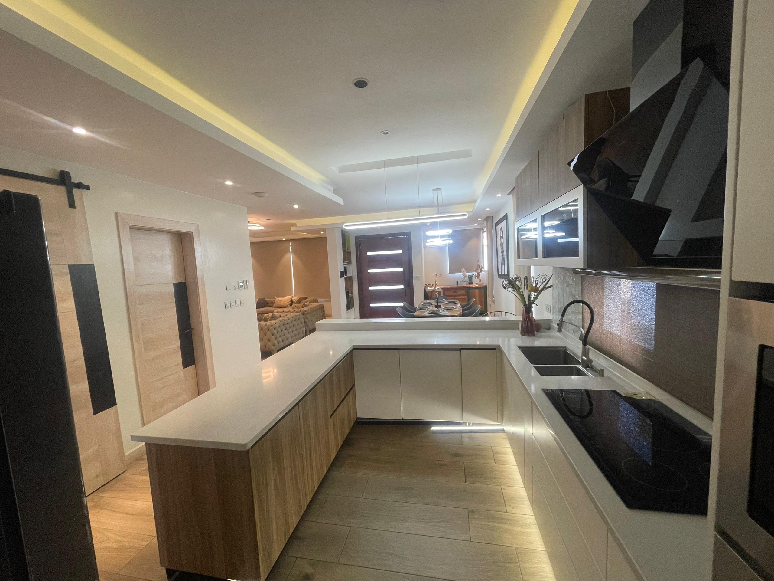 FOSTER PARK TOWNHOUSE