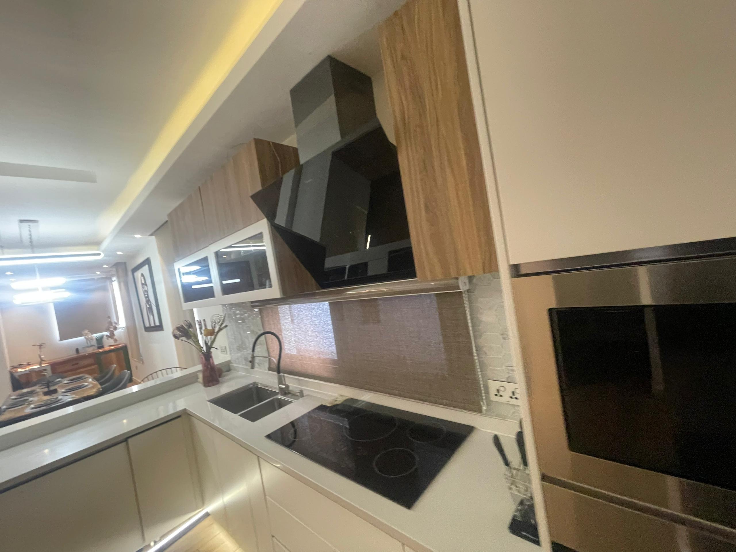 FOSTER PARK TOWNHOUSE