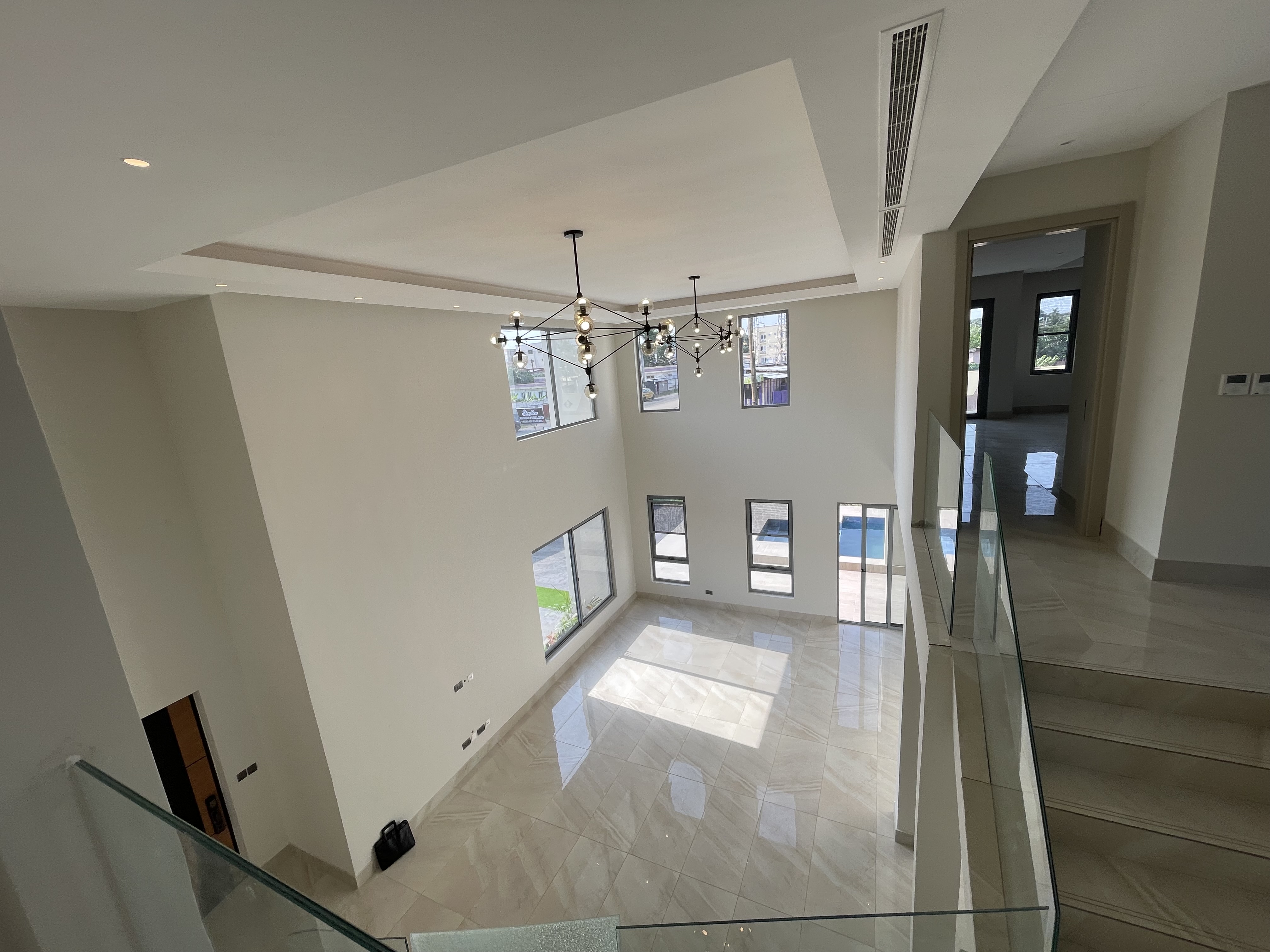 LUXURIOUS FOUR BEDROOMS HOUSES