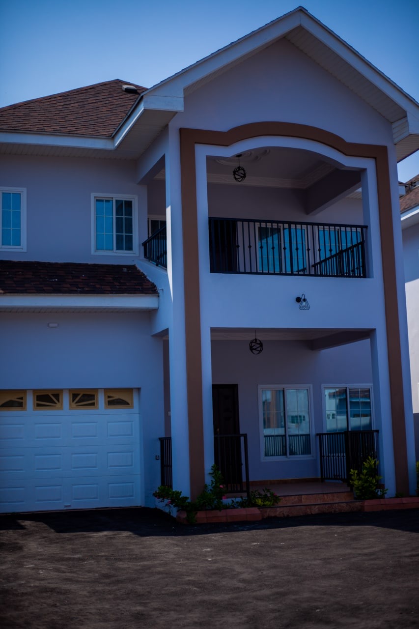Luxury homes