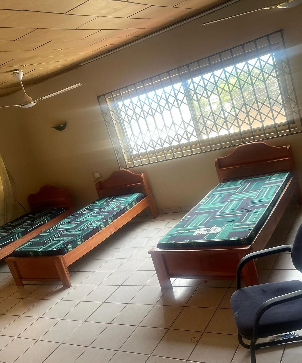 Semi R hostel