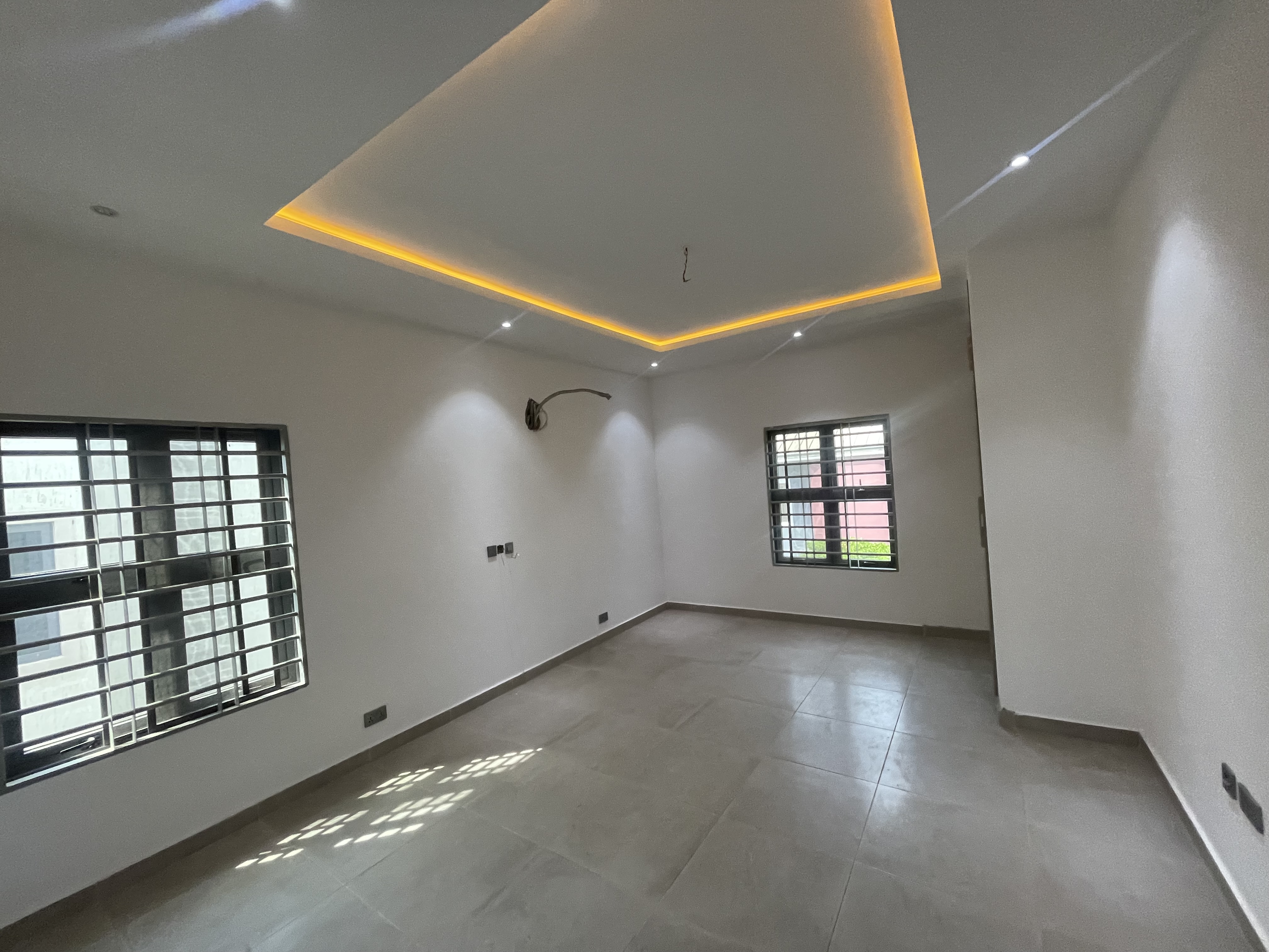 Modern Elegance: 4-Bedroom Home with BQ