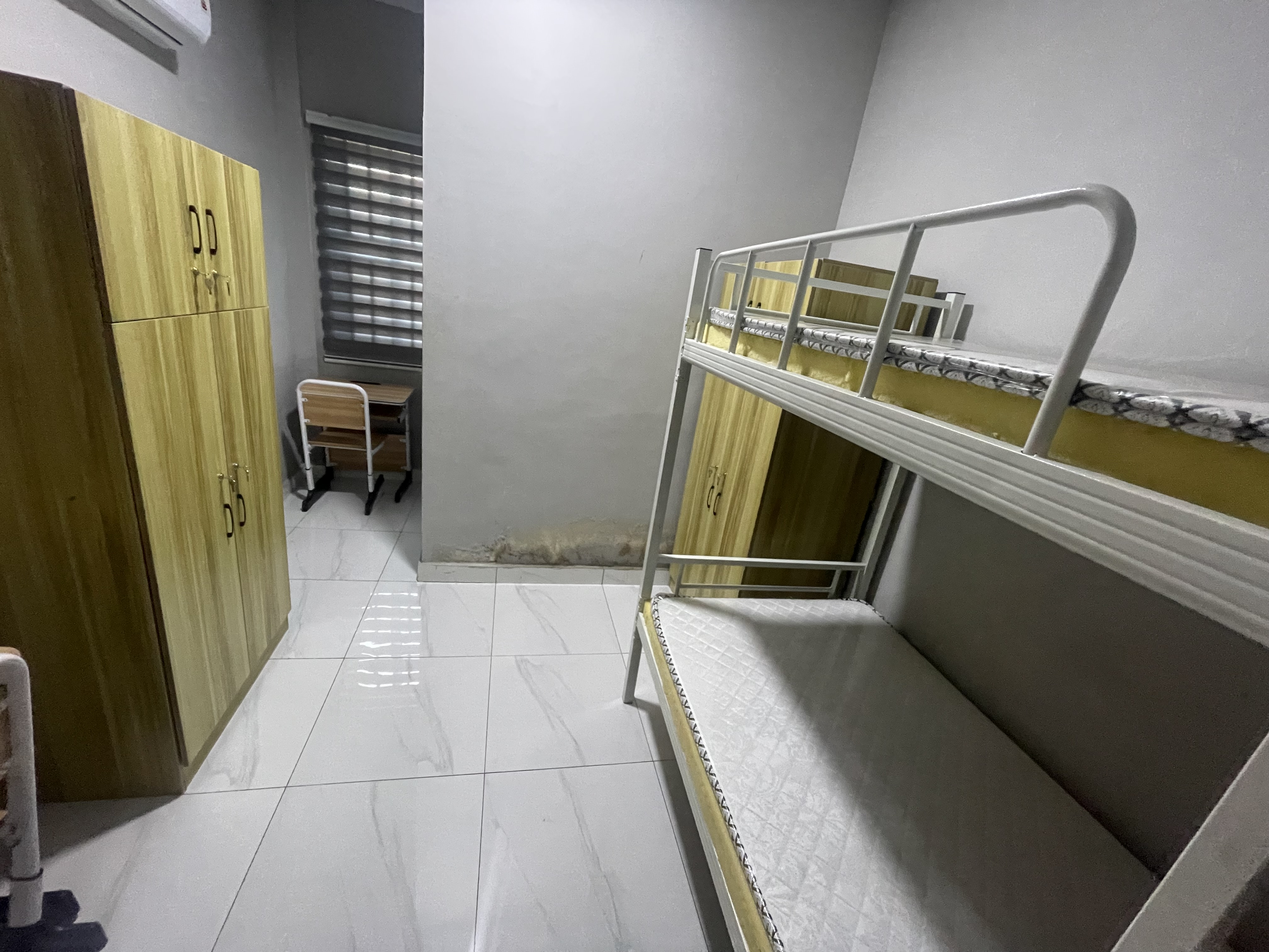 Supreme hostel