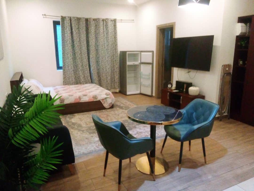 Reigns Studio Apartment