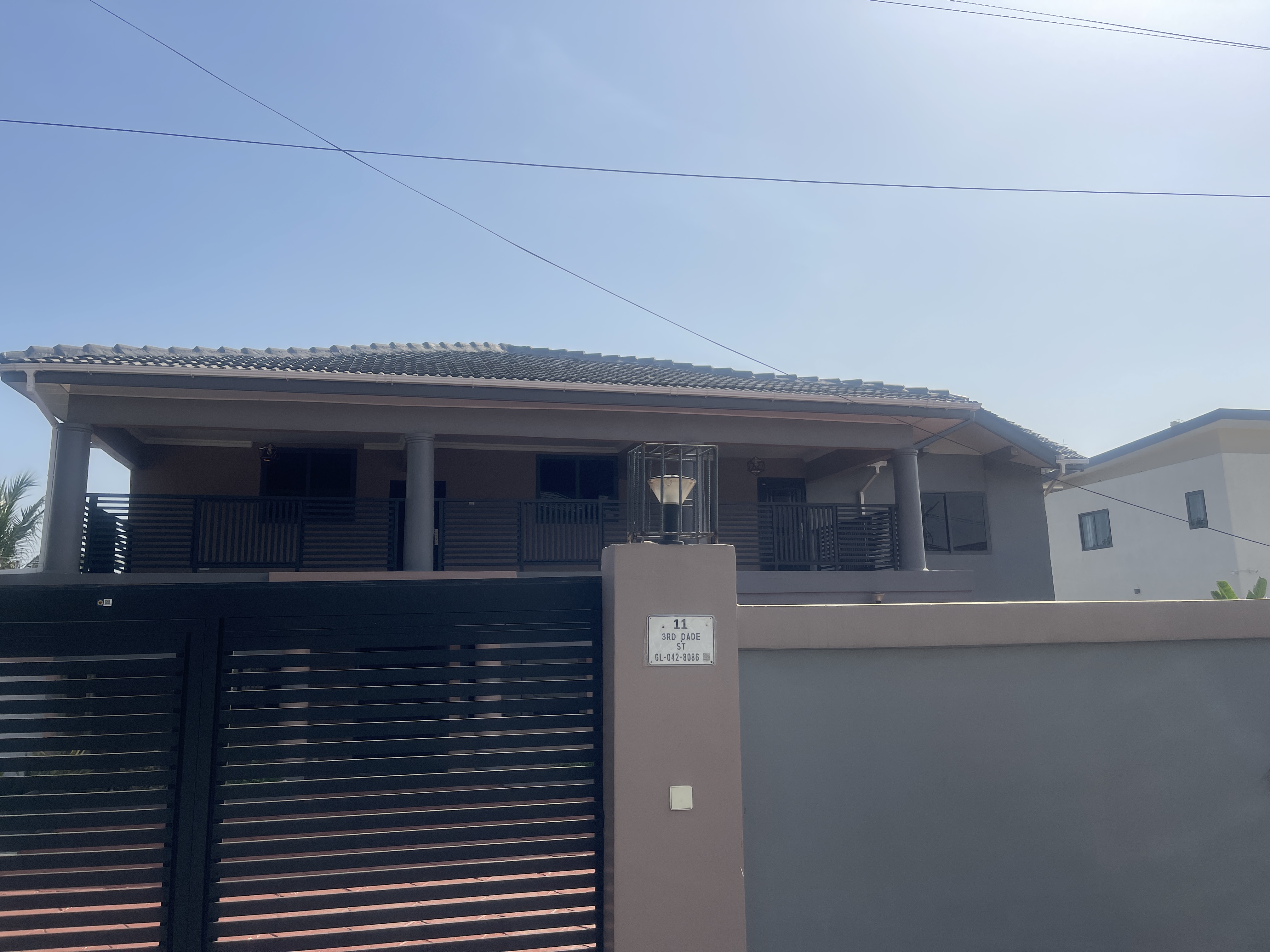 Exclusive Self Compound House