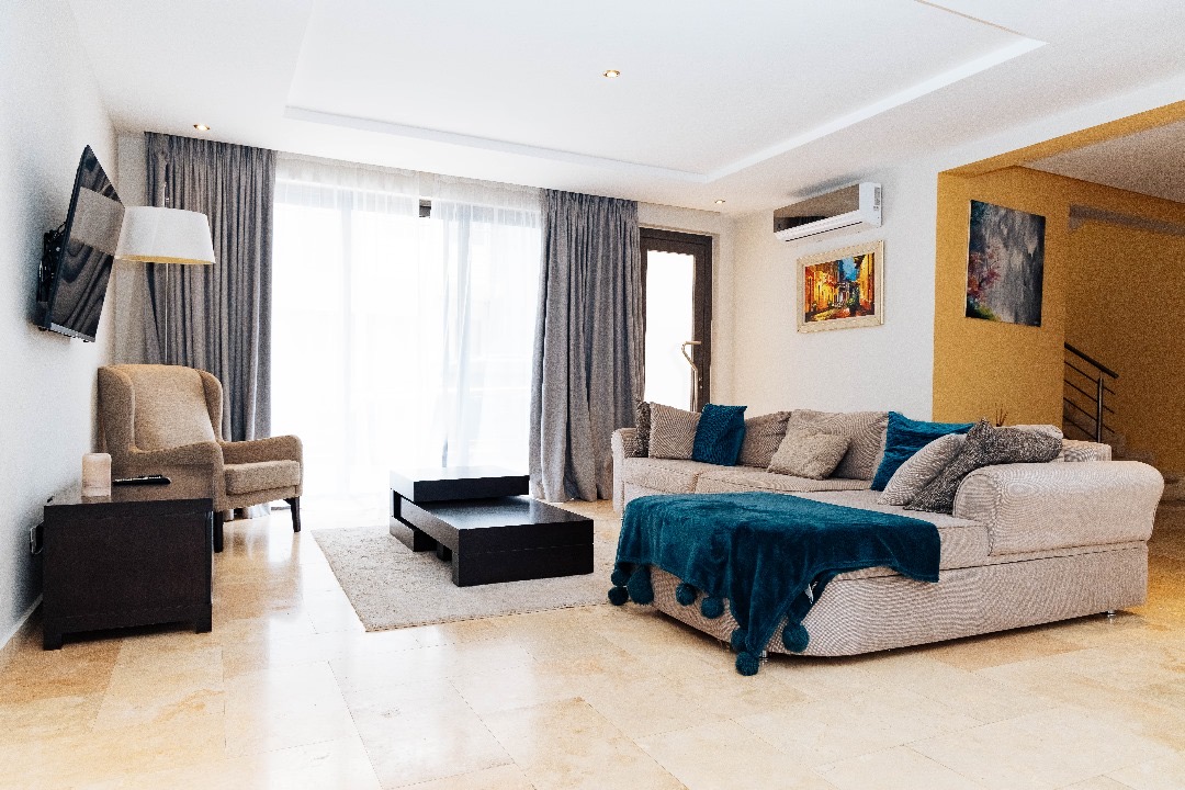 BENTLEY LUXURY HOMES ( Two Bedrooms )