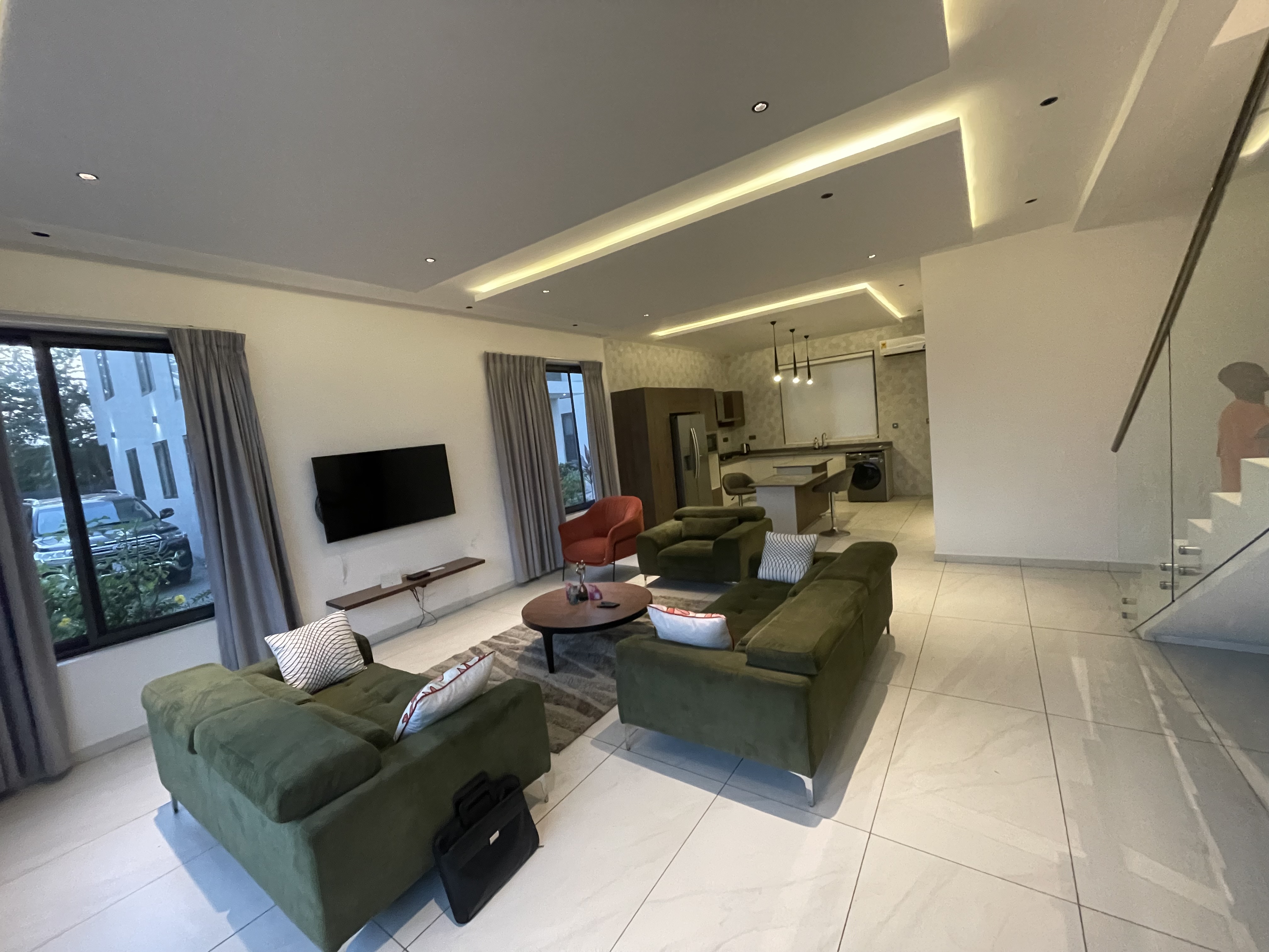 Luxury 3 Bedrooms Townhomes